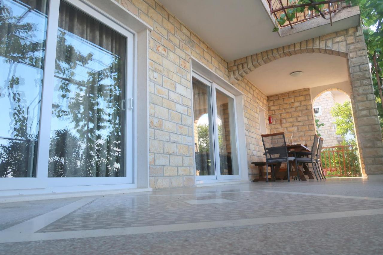 Cvita Apartments Трогир Экстерьер фото