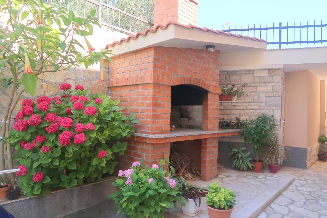 Cvita Apartments Трогир Экстерьер фото