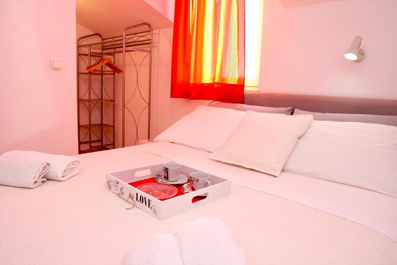 Cvita Apartments Трогир Экстерьер фото